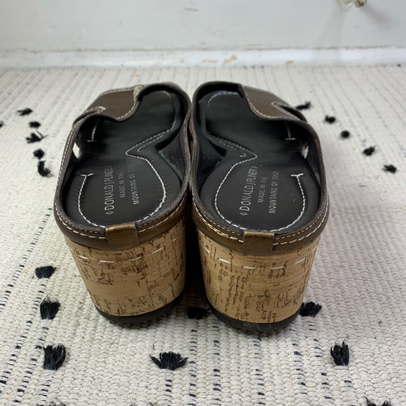 Donald J Pliner Salina Platform Wedge Slip On - Picture 5 of 11